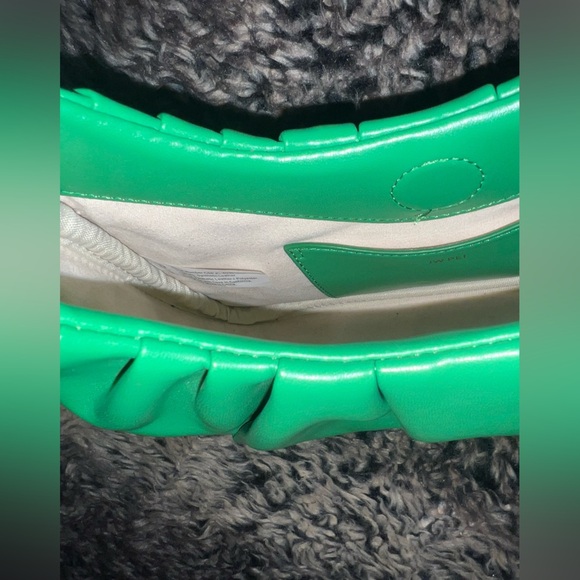 JW Pei Gabby Bag Green - Picture 12 of 17